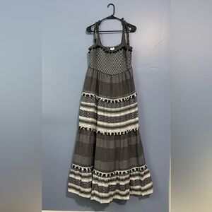 crown & ivy womens tie shoulder summer maxi dress black white Large tassels